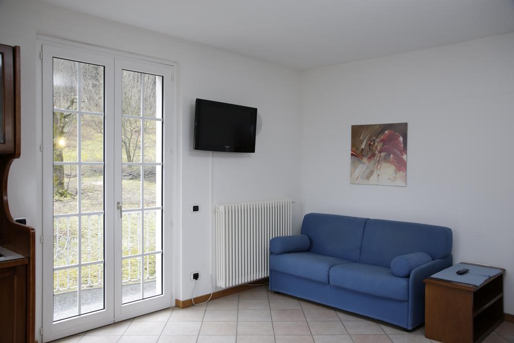 Residence Antico Crotto Porlezza Habitación foto