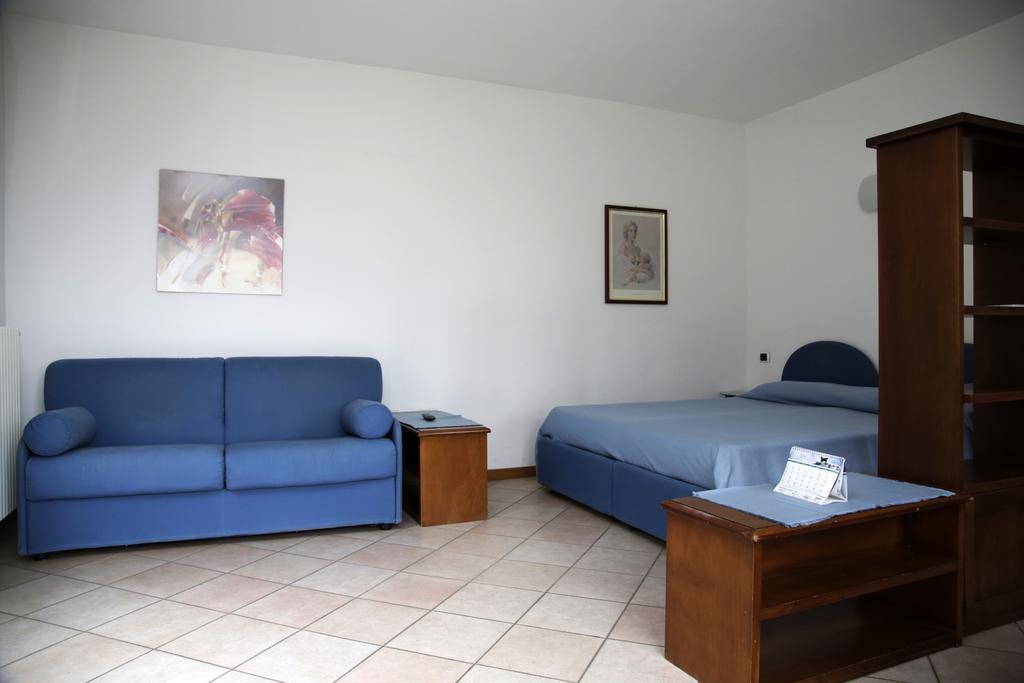 Residence Antico Crotto Porlezza Habitación foto