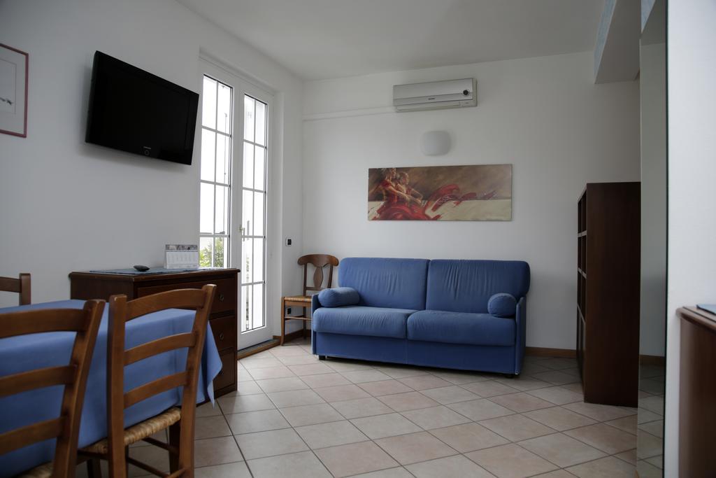 Residence Antico Crotto Porlezza Habitación foto